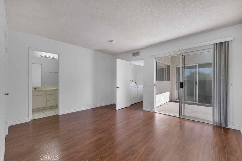 20155 Keswick 211 Property Photo 8