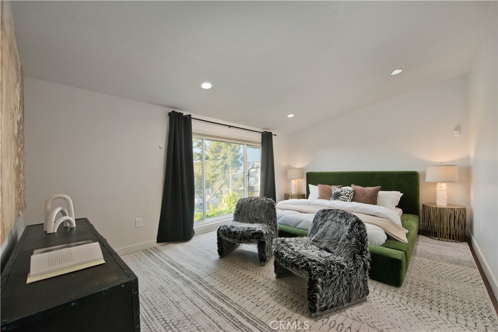 4347 Coronet Property Photo 14