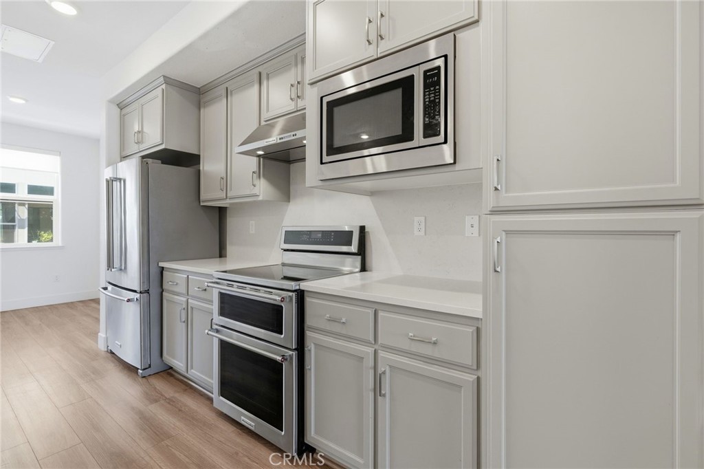 315 Waters Park Circle 10 Property Photo 10