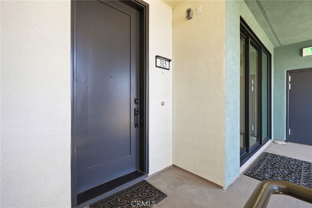 315 Waters Park Circle 10 Property Photo 17