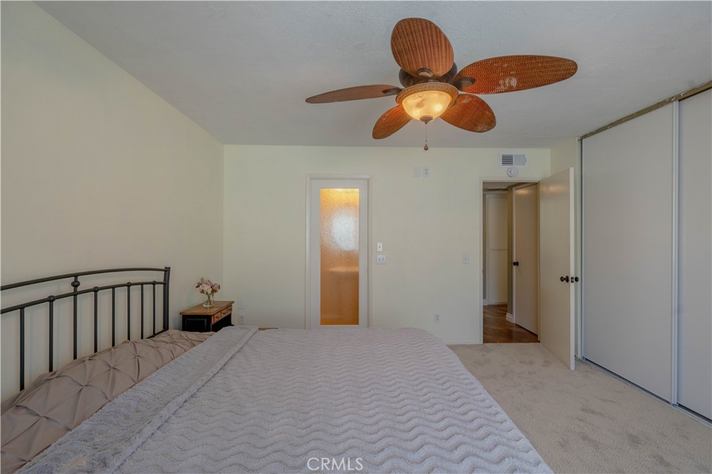 31371 The Old Rd E Property Photo 11