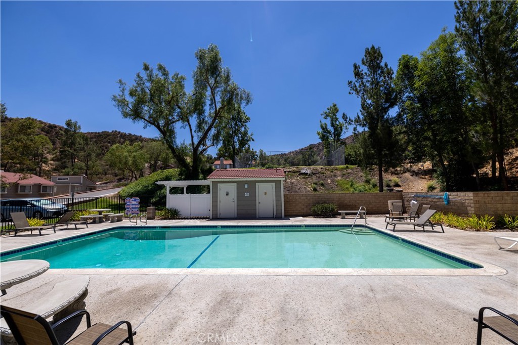 31371 The Old Rd E Property Photo 19