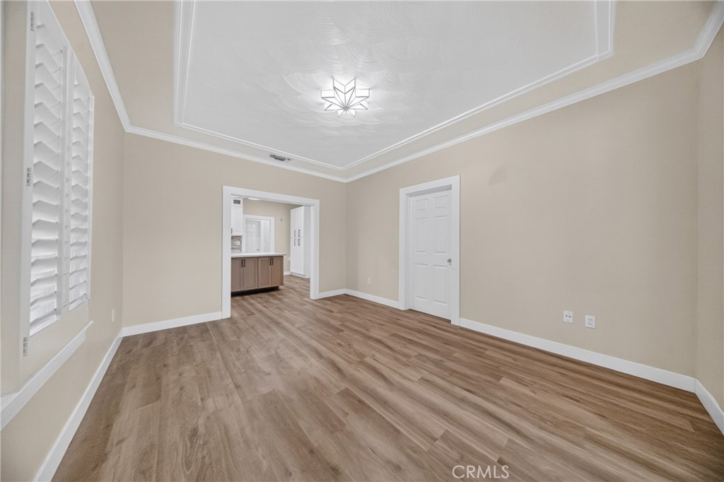 4193 5th Street Property Photo 7