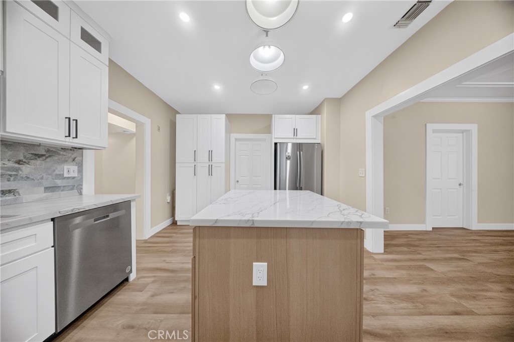 4193 5th Street Property Photo 13