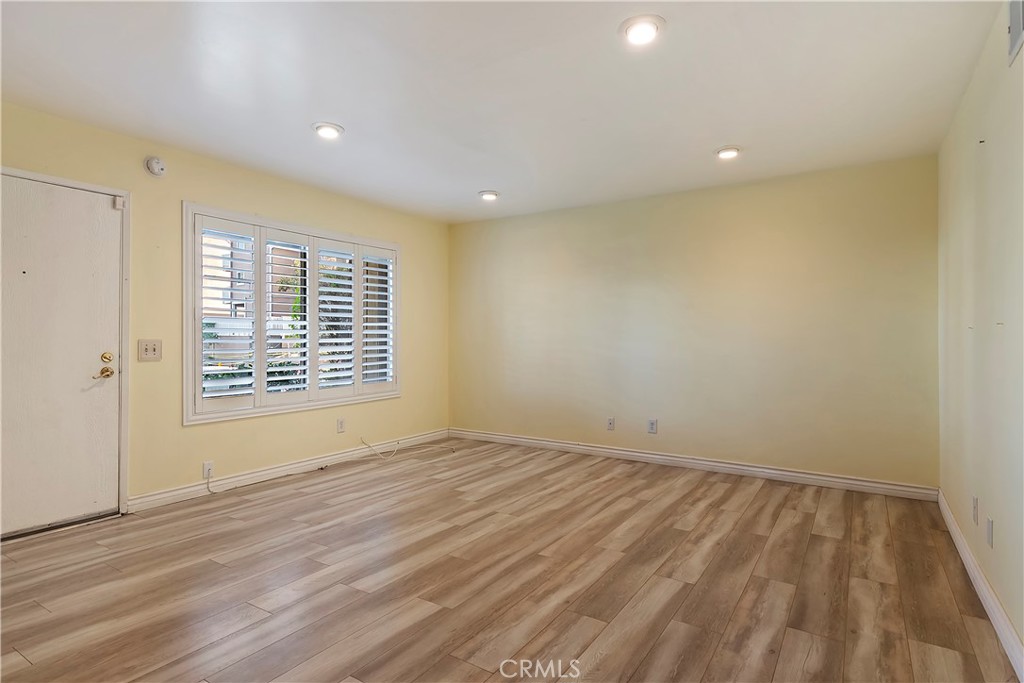 8707 Cedros Avenue 7 Property Photo 1
