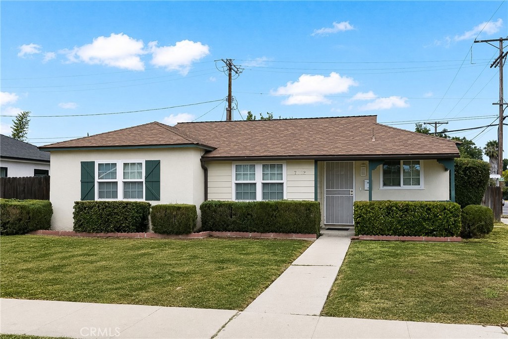 7002 Aura Property Photo 1