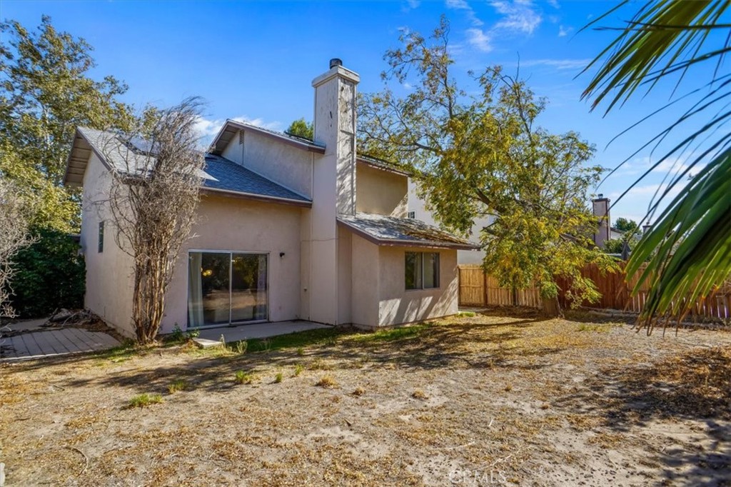 44943 16th E Property Photo 5