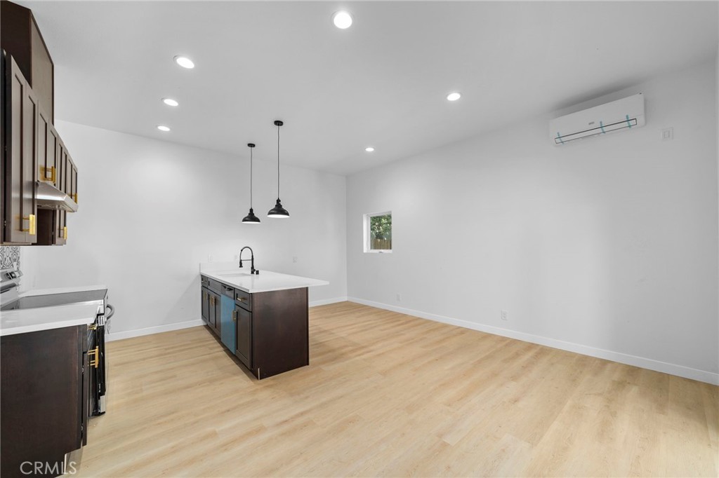 2530 Ganahl Property Photo 22