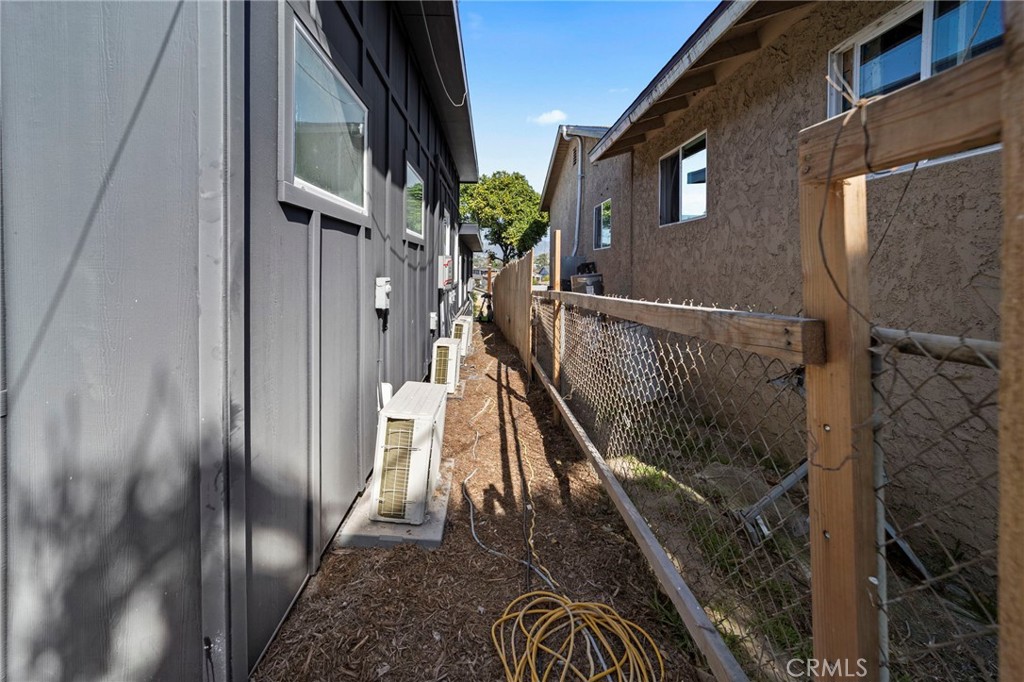 2530 Ganahl Property Photo 39