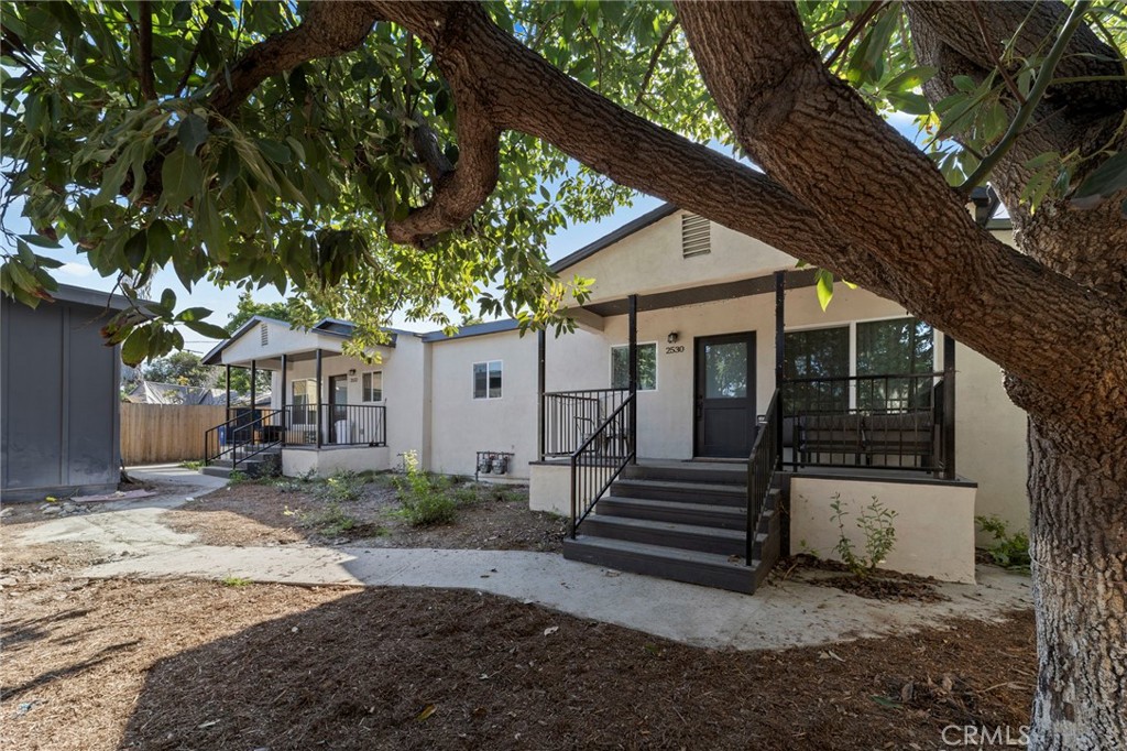2530 Ganahl Property Photo 40