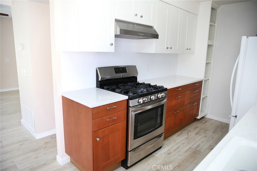 2829 W Avenue J4 Property Photo 6