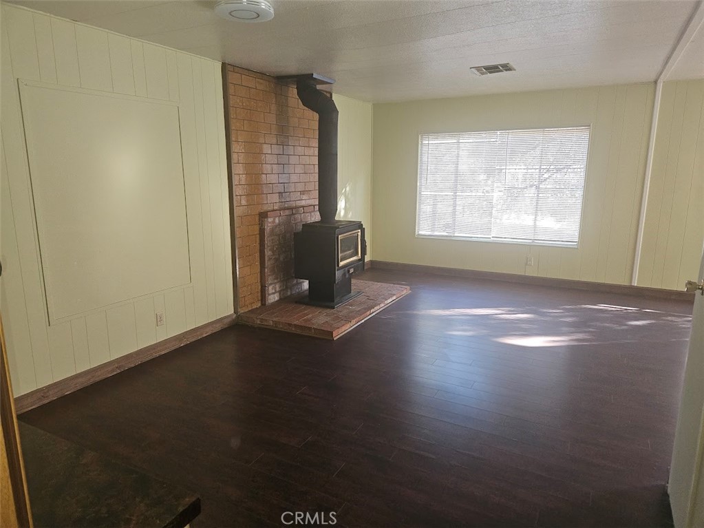 16705 Aleutian Drive Property Photo 4