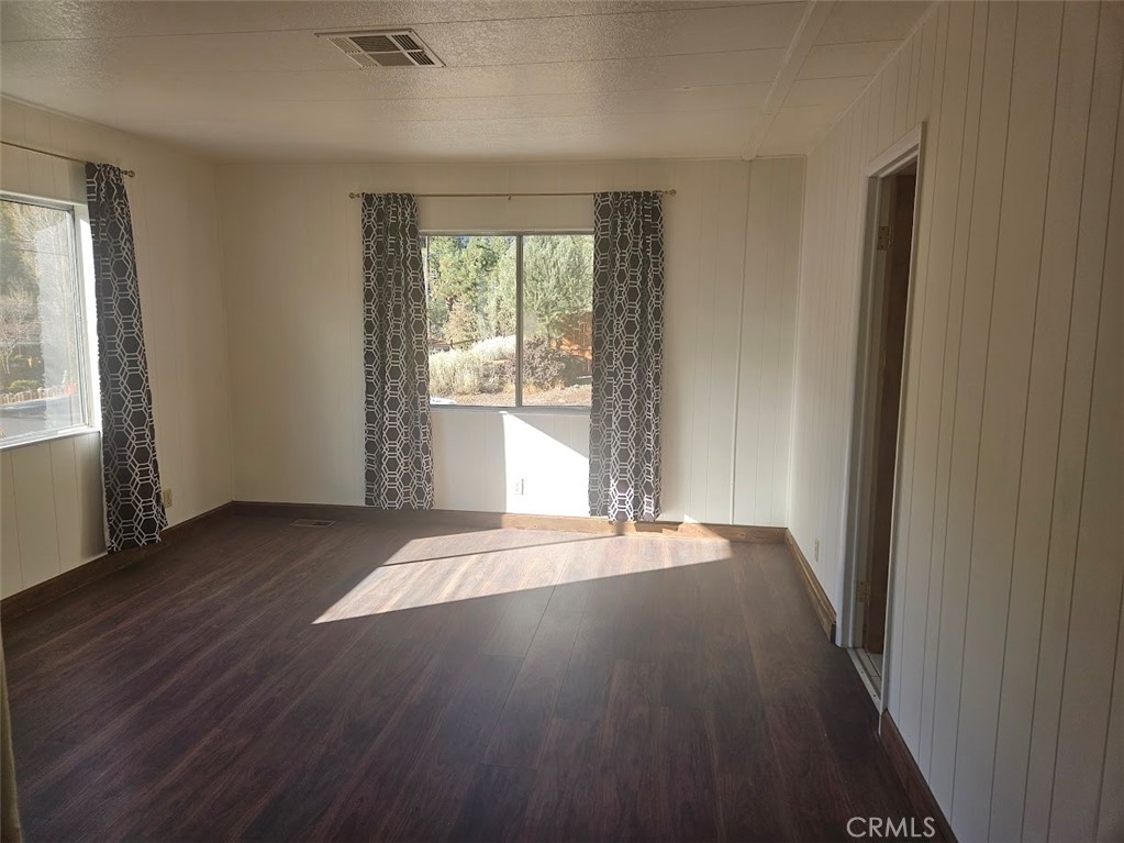 16705 Aleutian Drive Property Photo 6