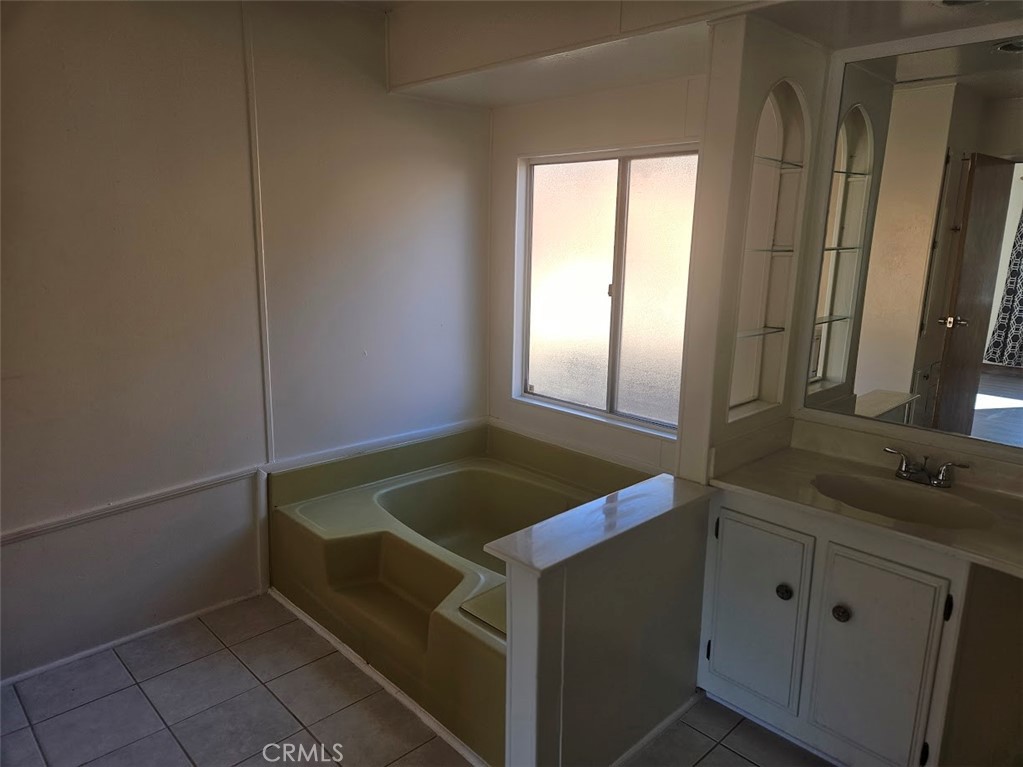 16705 Aleutian Drive Property Photo 11