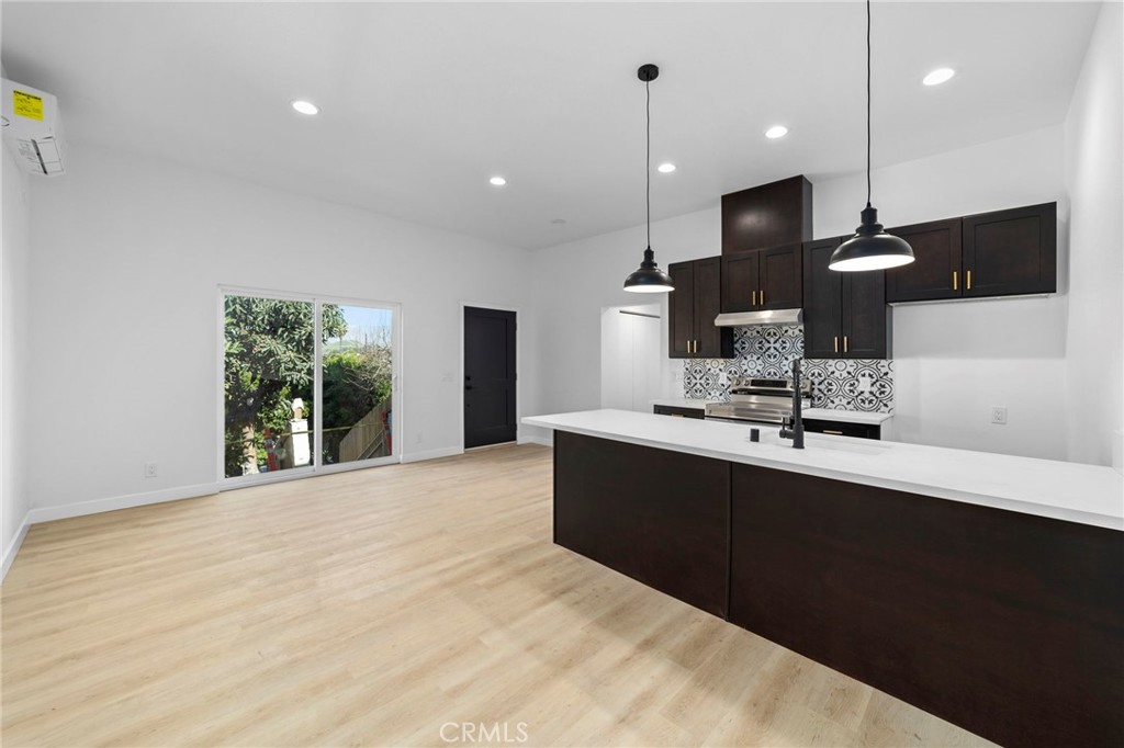 2530 Ganahl Property Photo 16