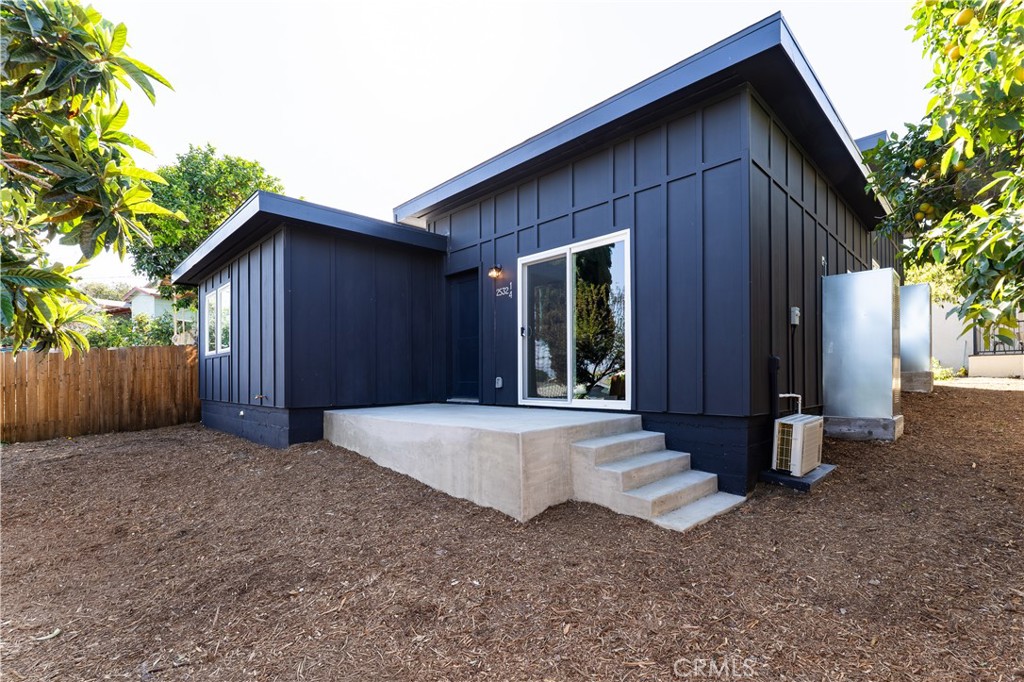 2530 Ganahl Property Photo 42