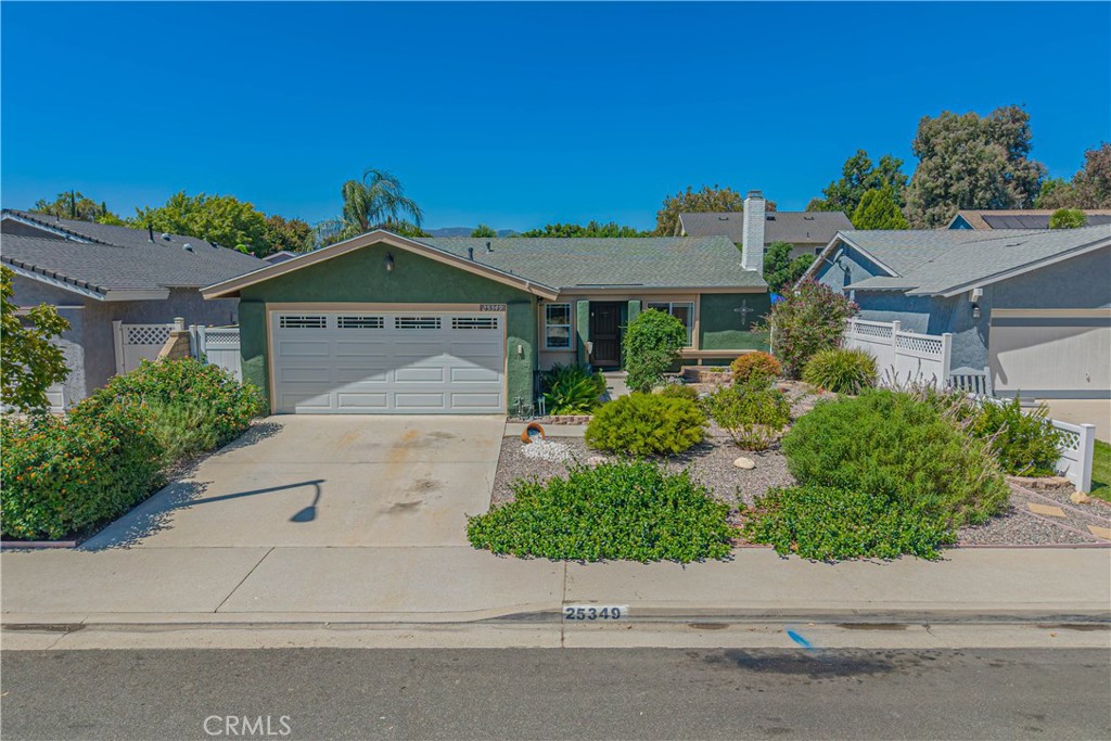 25349 Via Telino Property Photo 3