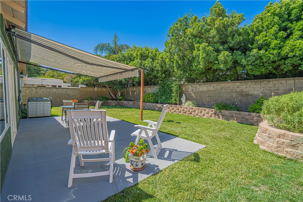 25349 Via Telino Property Photo 10