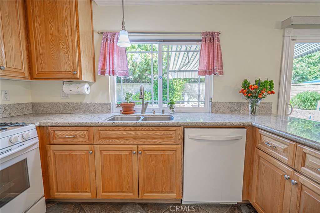25349 Via Telino Property Photo 28