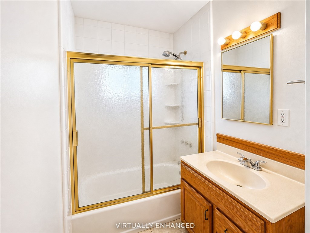 20355 Itasca Street Property Photo 11
