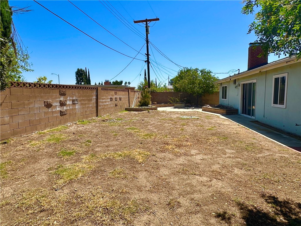 20355 Itasca Street Property Photo 19