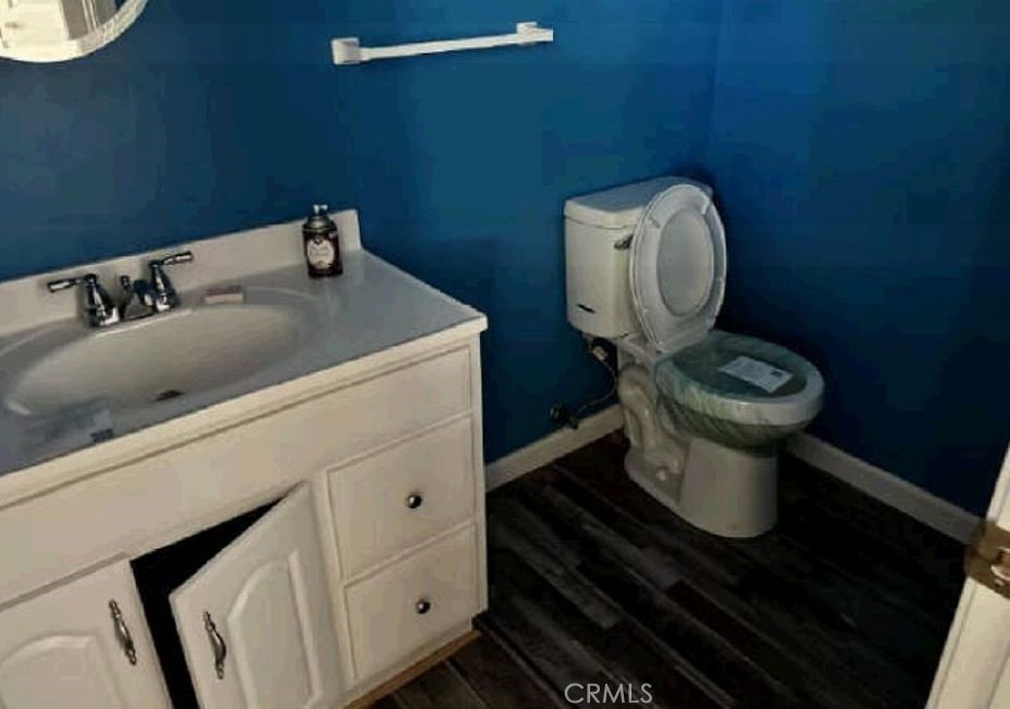 17582 New York House Property Photo 16