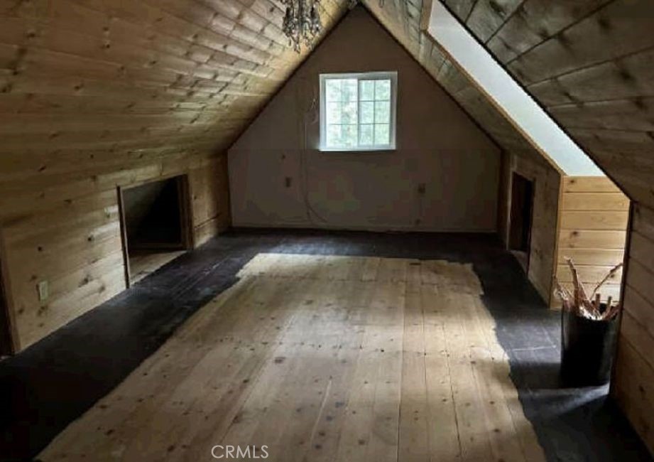 17582 New York House Property Photo 21