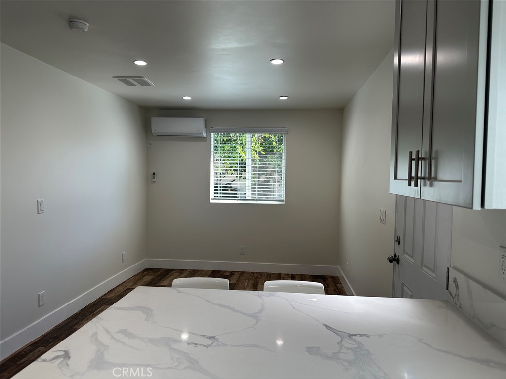 14325 Martha Street Property Photo 6