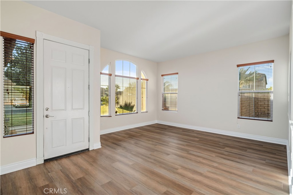 41520 44th W Property Photo 14