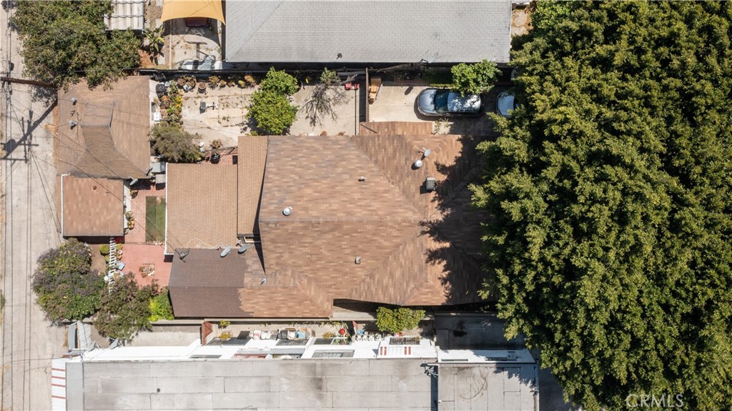 142 N Vendome Street Property Photo 1