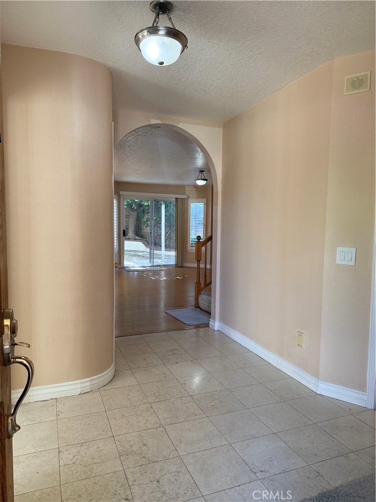 12022 Falcon Crest Property Photo 12
