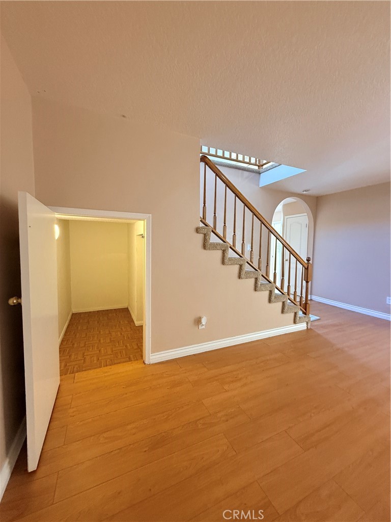 12022 Falcon Crest Property Photo 23