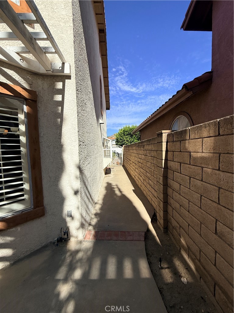 12022 Falcon Crest Property Photo 47