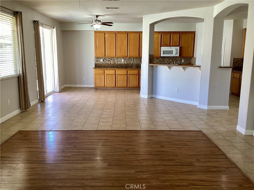 3537 Fairgreen Lane Property Photo 4