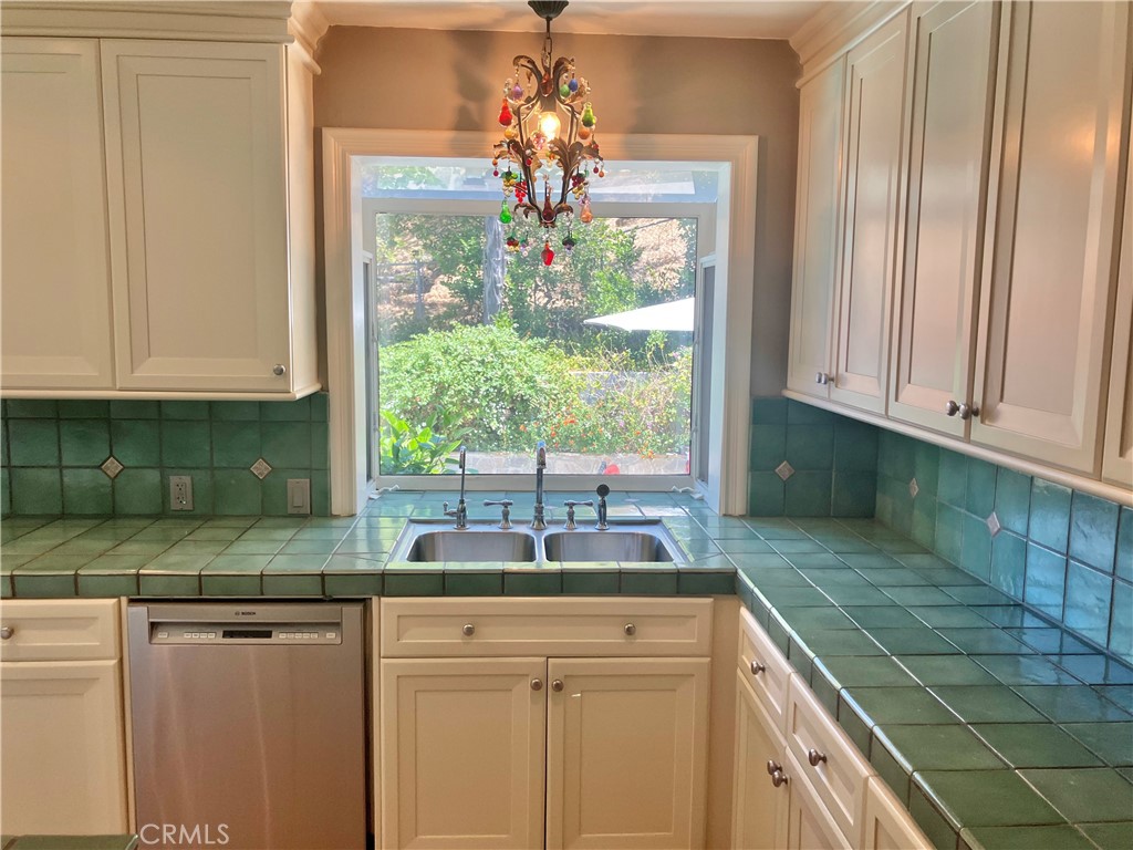 21646 Dumetz Property Photo 17