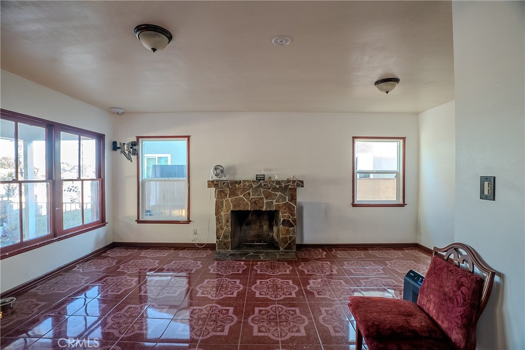 12821 Osborne Property Photo 12