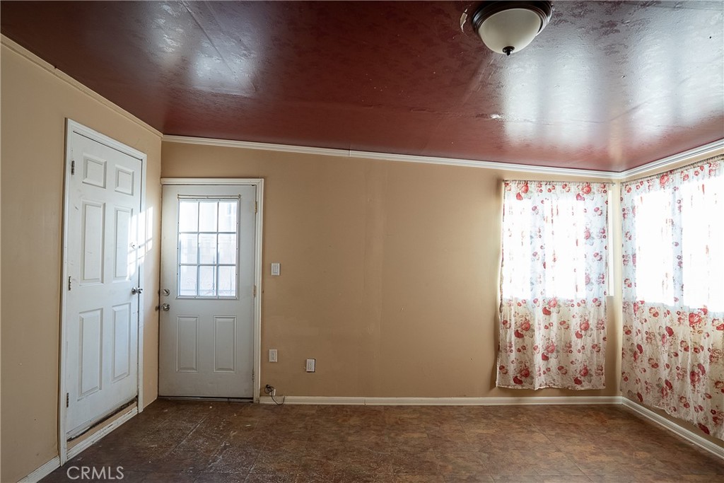 12821 Osborne Property Photo 31
