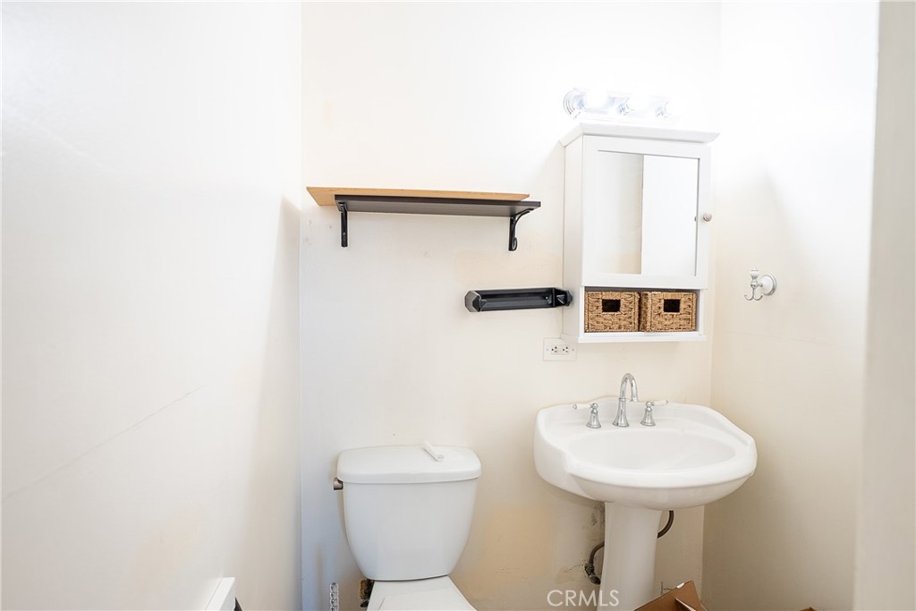 12821 Osborne Property Photo 41