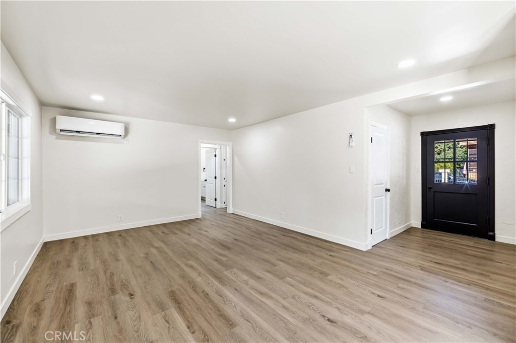 8417 Columbus Property Photo 12