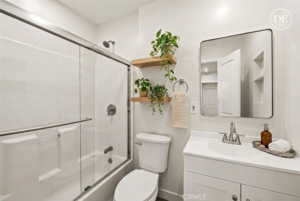 8417 Columbus Property Photo 28