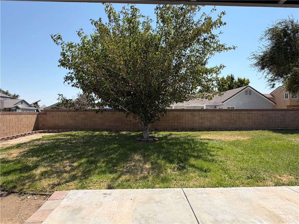 44632 17th W Property Photo 19