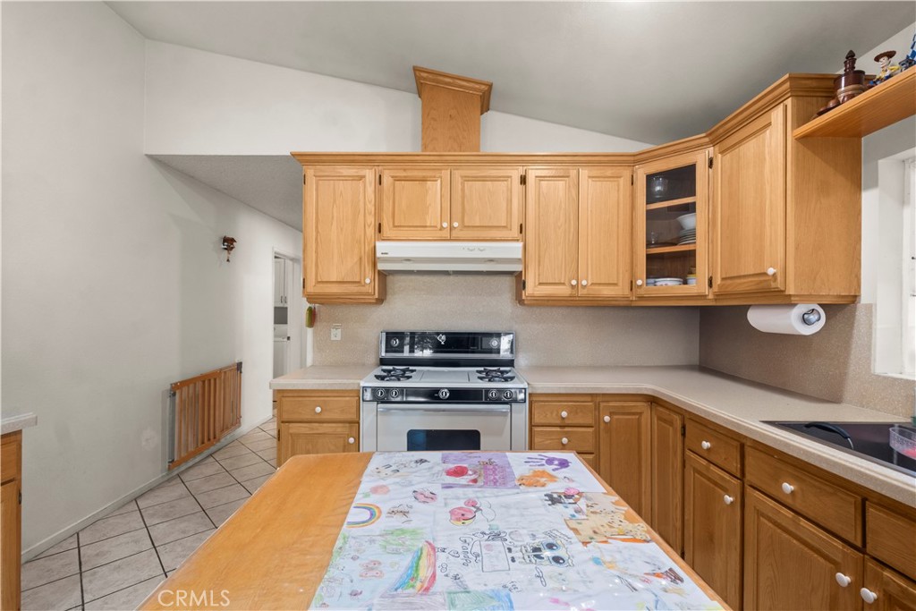 733 E Avenue J12 Property Photo 21