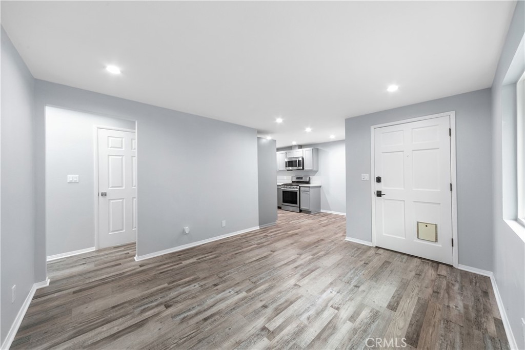 483 Sturtevant Drive Property Photo 10