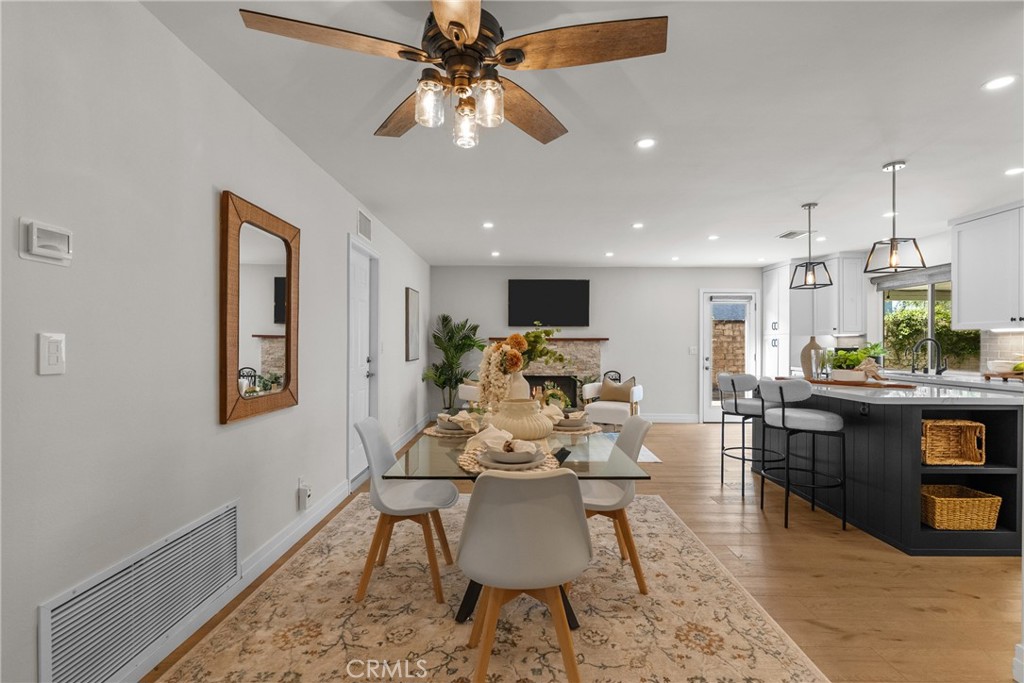 27209 Corry Place Property Photo 10