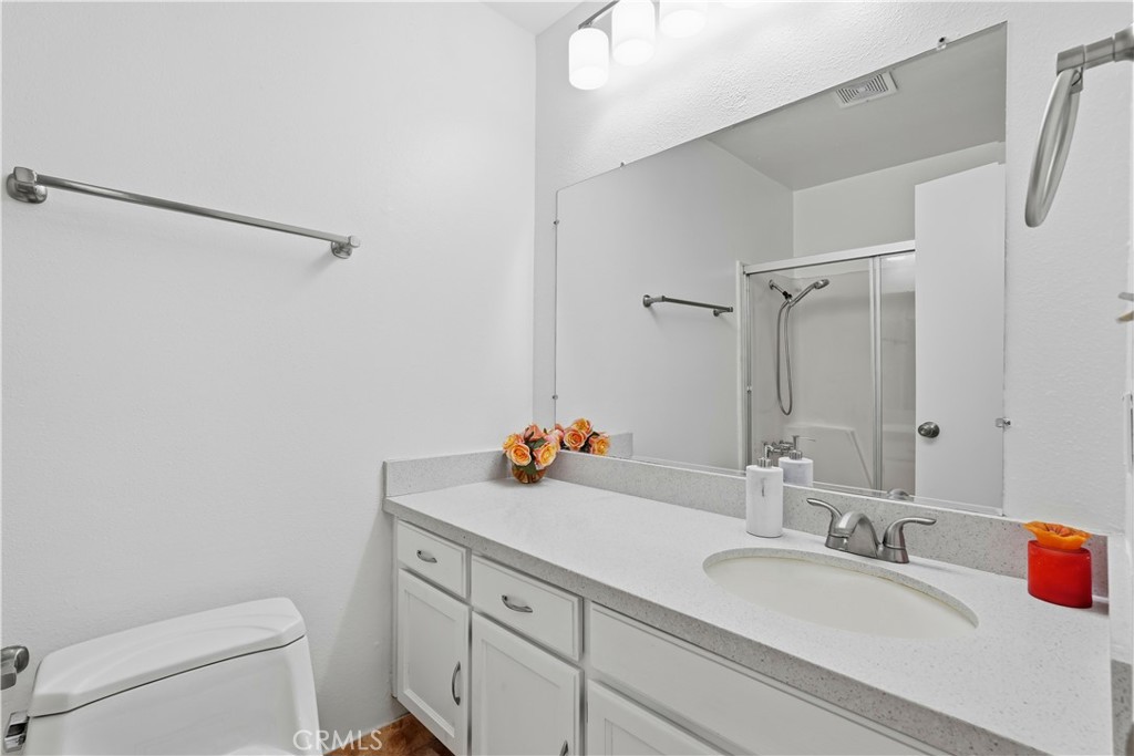 7651 Reseda 13-t Property Photo 10