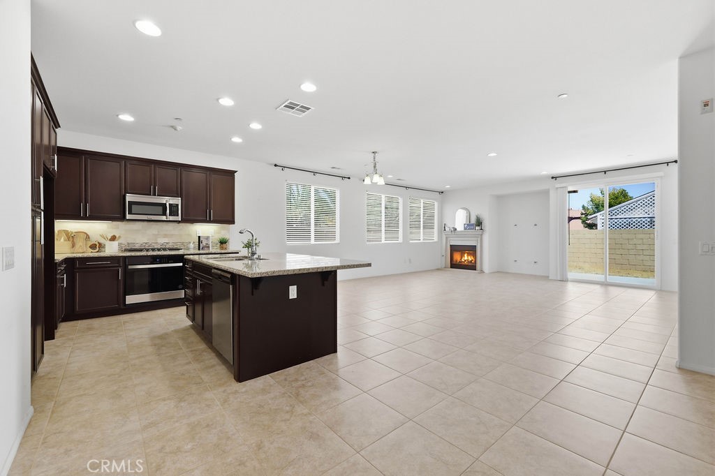 43826 Countryside Property Photo 9
