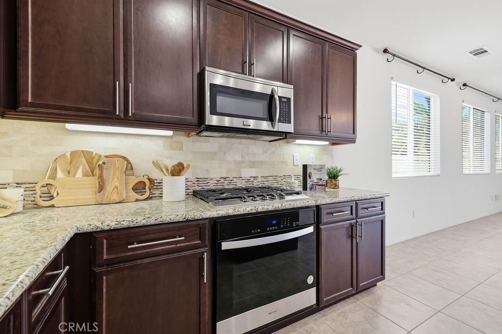 43826 Countryside Property Photo 16
