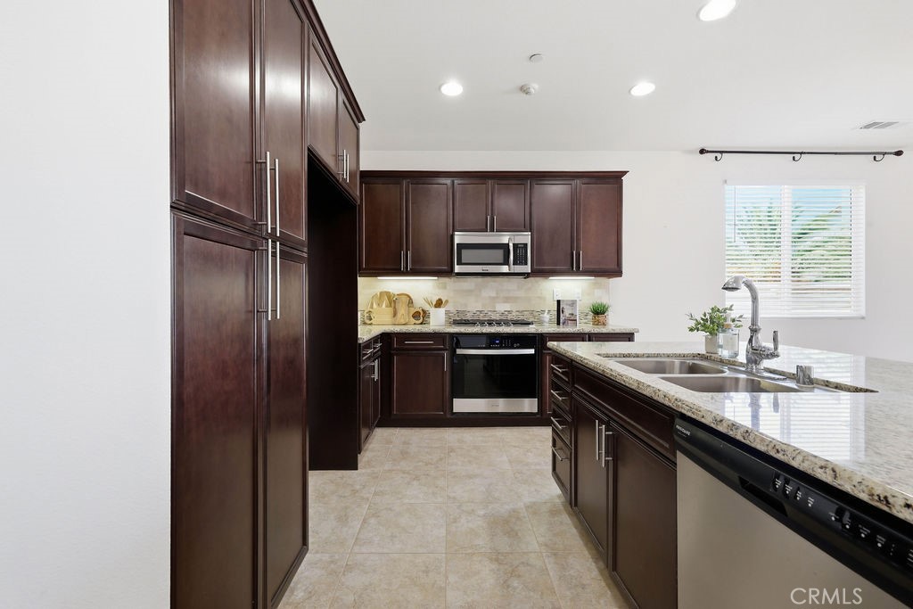43826 Countryside Property Photo 19