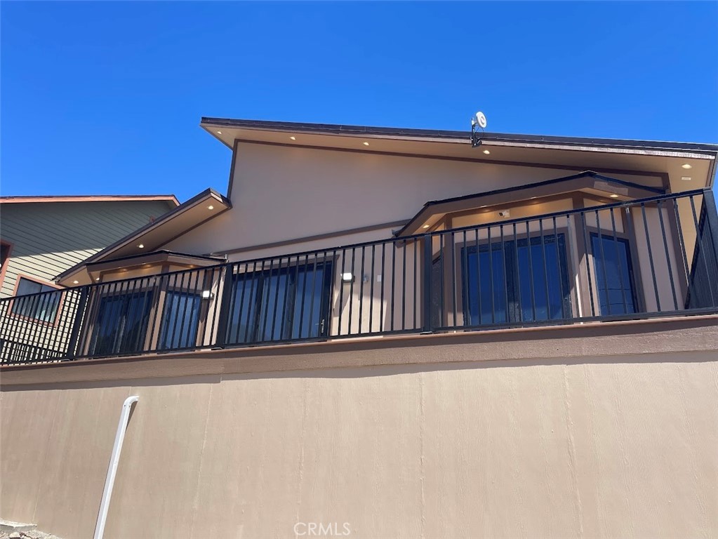16520 Huron Property Photo 2