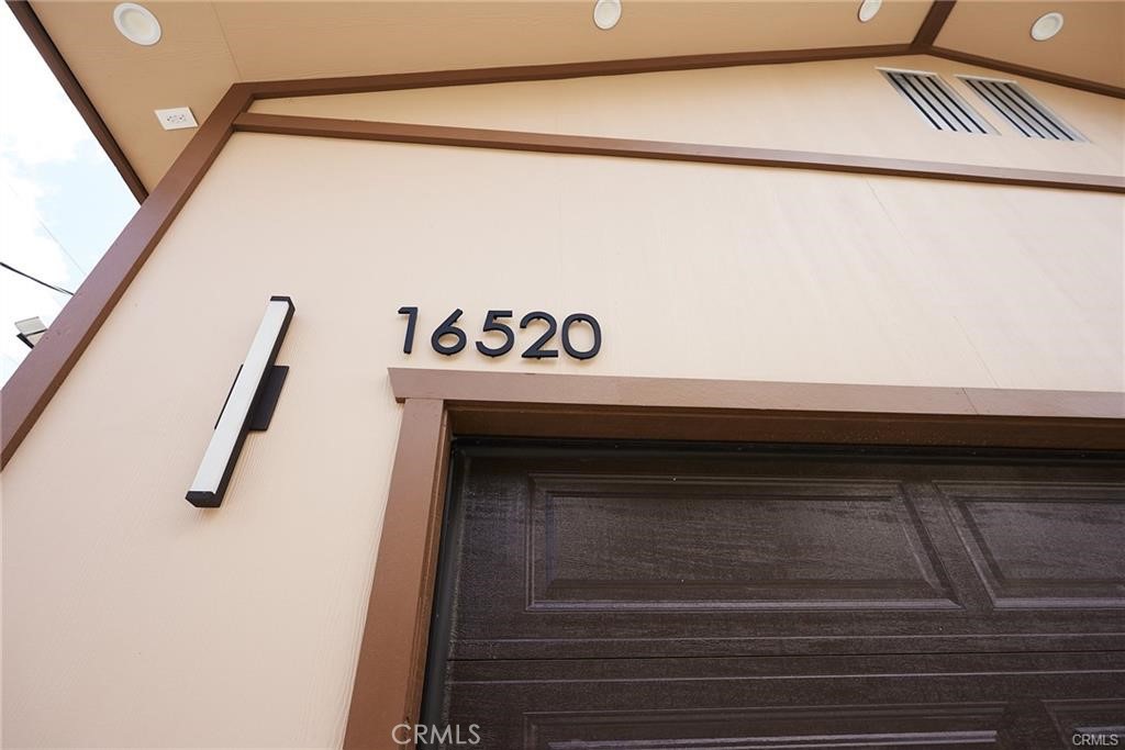 16520 Huron Property Photo 5
